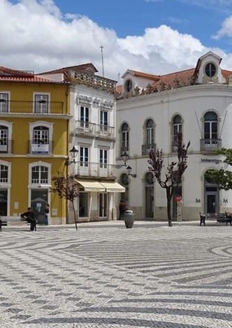 Praça Rodrigues Lobo, the main square