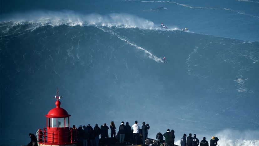 Big-wave day beneath the lighthouse