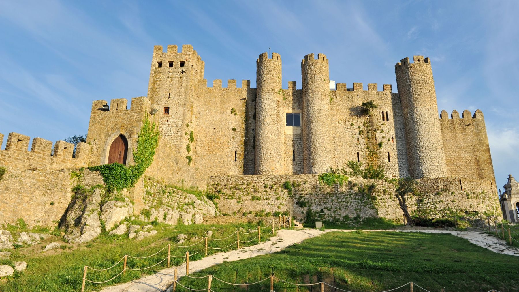 The castle — today a pousada